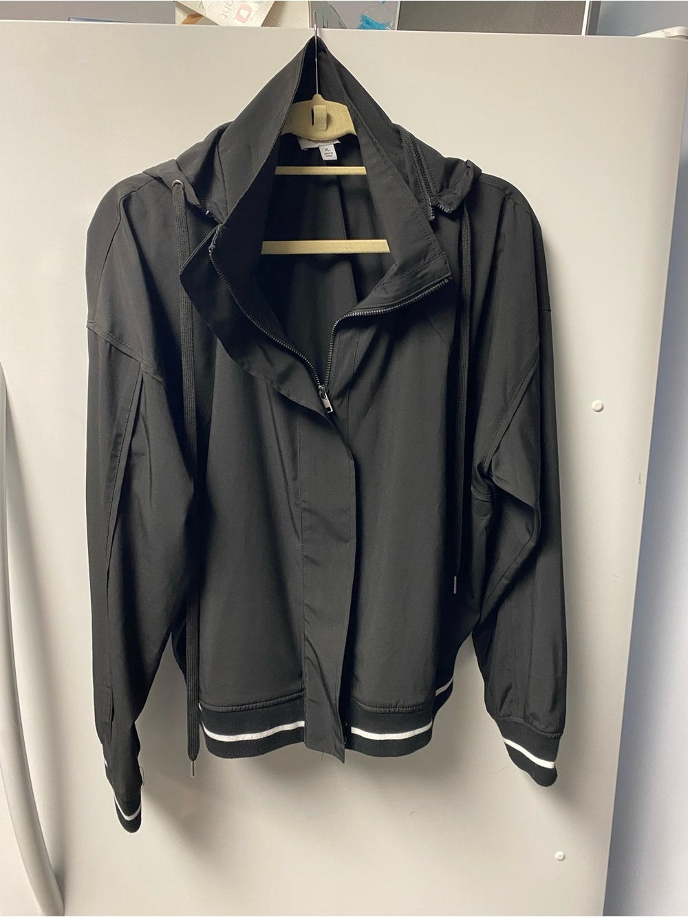 Evereve Black Hooded Jacket with Cream Trim